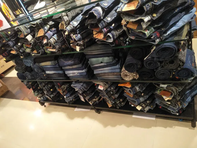 Amigos Apparels